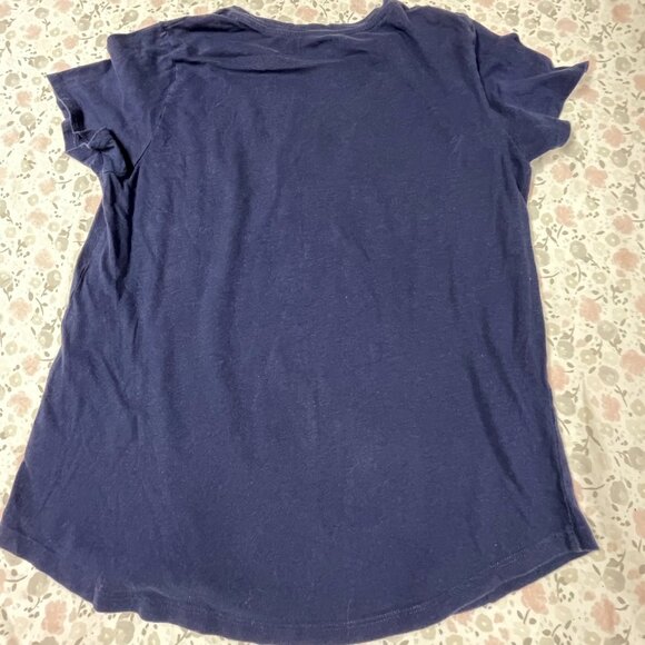 Bundle of 2 Basic T-Shirts - Women's Small SIzes - GUC - Picture 9 of 14